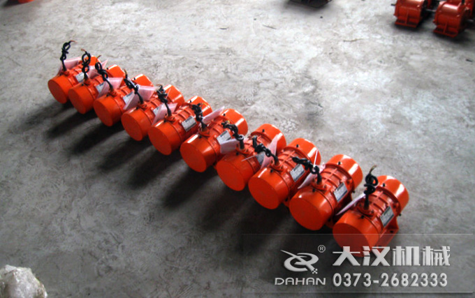 JZO振动电机图片